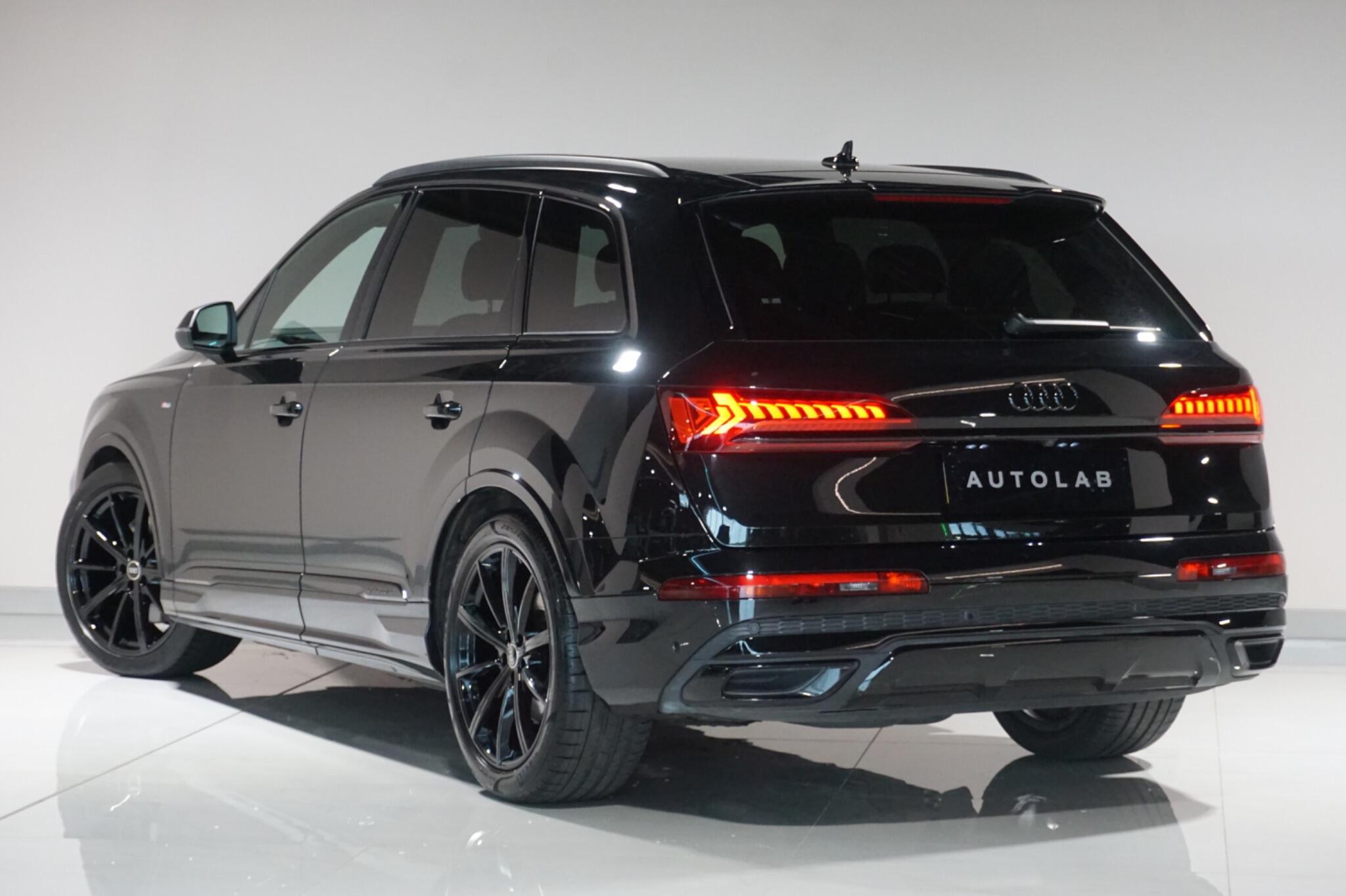 Audi Q7 3.0 TFSI V6 55 Black Edition SUV 5dr Petrol Tiptronic quattro Euro 6 (s/s) (340 ps)